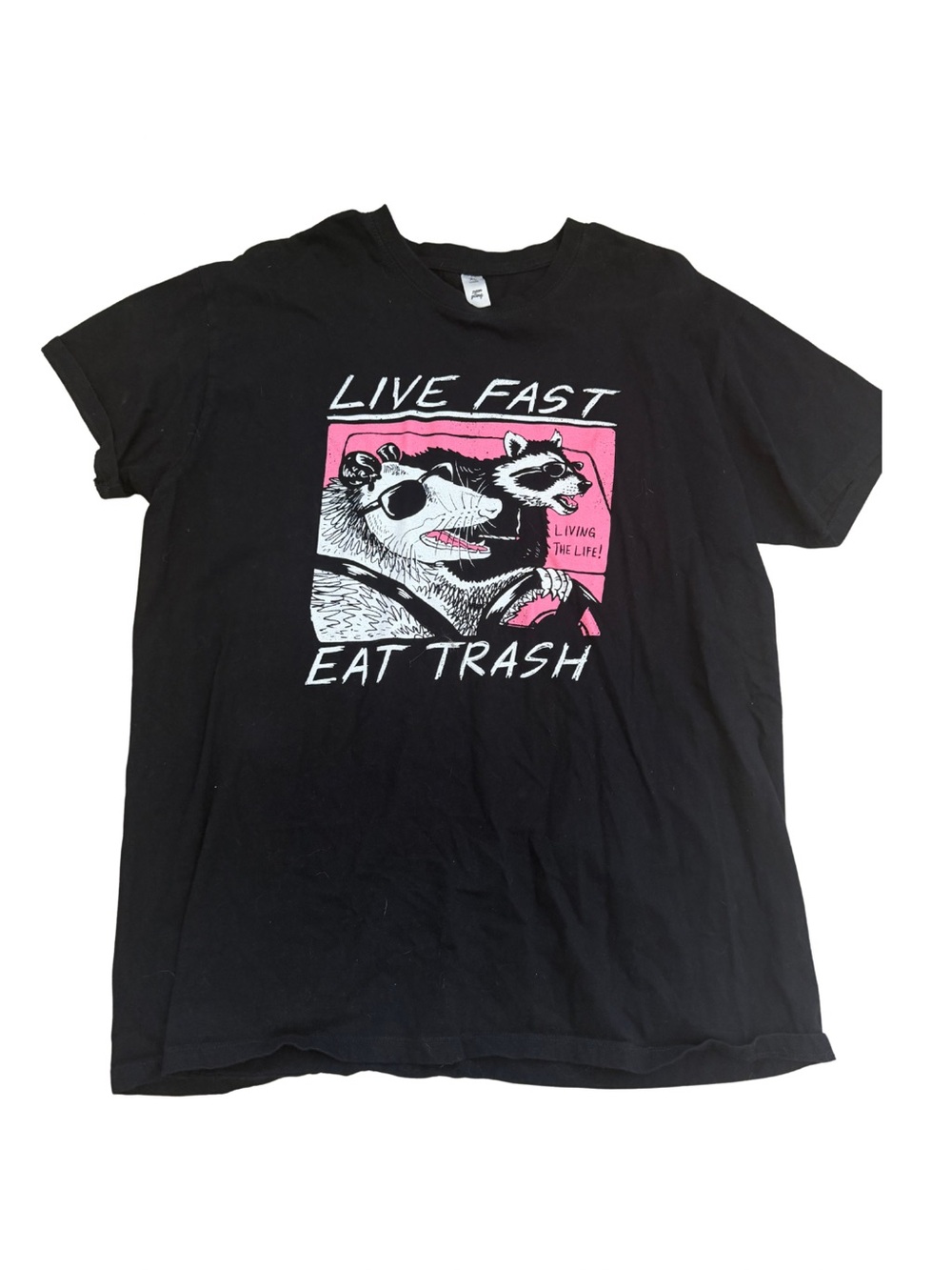 Raccoon Graphic T-Shirt Live Fast Eat Trash Size XL